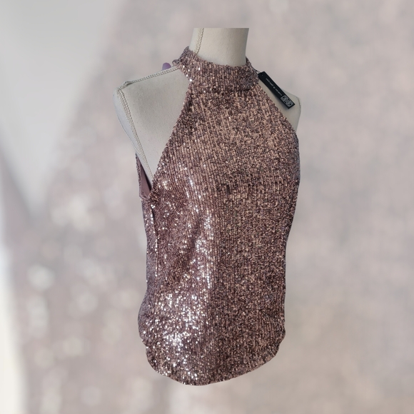 Cable & Gauge Sparkling Sequin Halter Tank Top - Copper - Picture 3 of 9